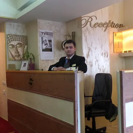 Ss Unirii Otel Bükreş