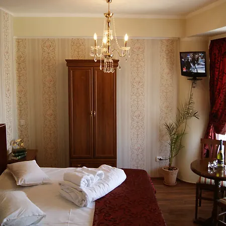 Ss Unirii 3* Bükreş